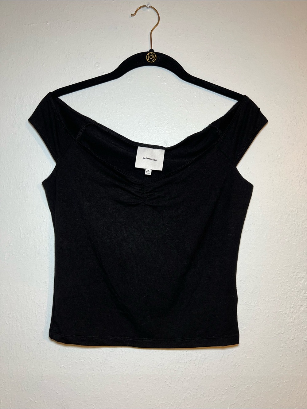 Reformation Black Off-Shoulder Ruched Front Top size medium